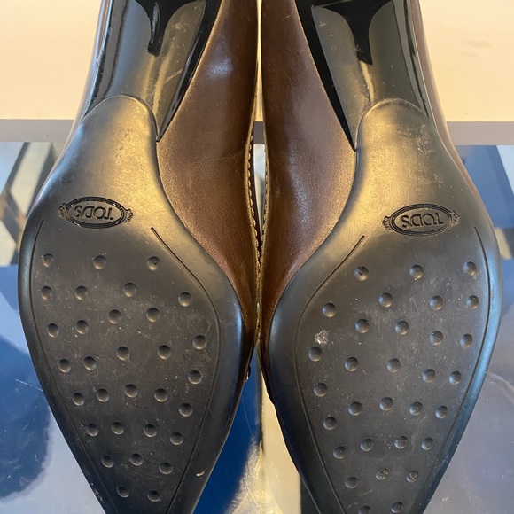 Tod’s Pointed Toe Loafer with Kitten Heel size 38.5 - Picture 4 of 6